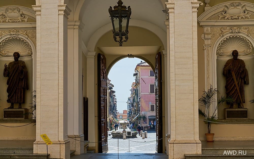 Кастель-Гандольфо рядом с Римом