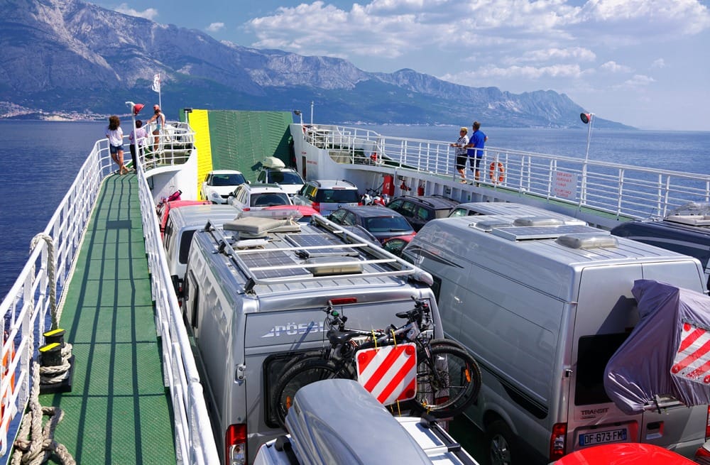 Как добраться из Сплита на остров Брач