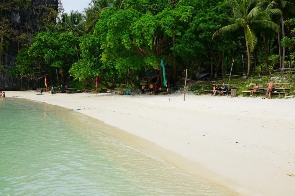 Эль Нидо туры на лодке по островам