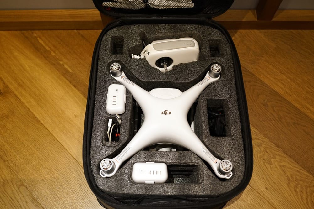 Квадрокоптер DJI Phantom 4 отзыв
