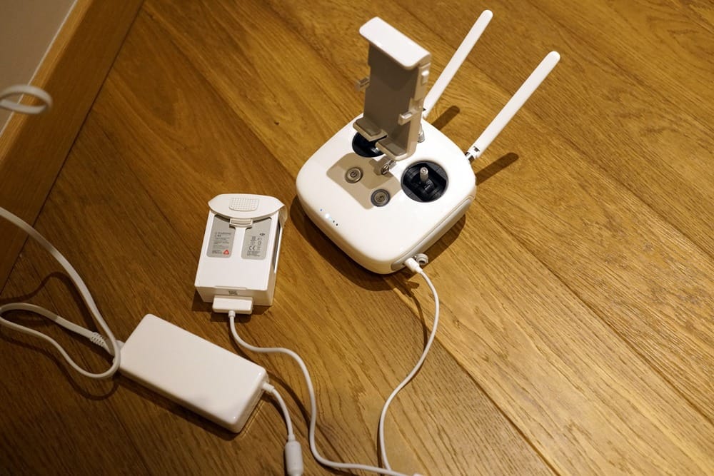 Квадрокоптер DJI Phantom 4 отзыв