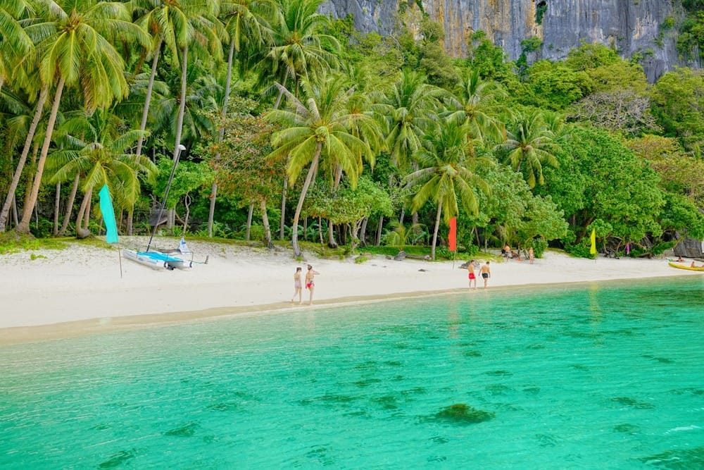 Эль Нидо туры на лодке по островам