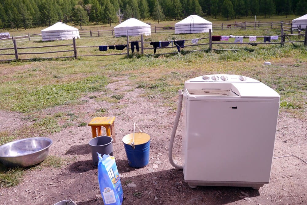 Монголия самостоятельно