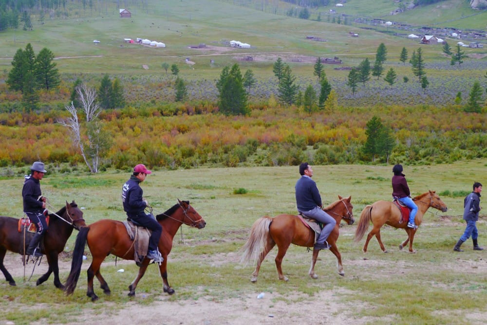 Монголия самостоятельно