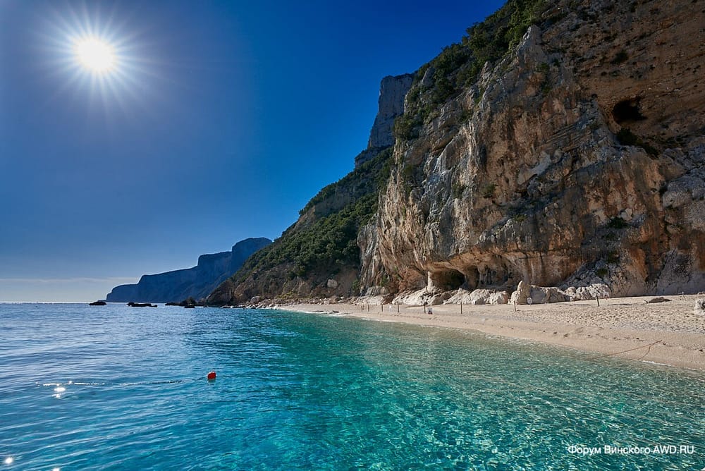 Пляж Cala Gabbiani Орозеи Сардиния