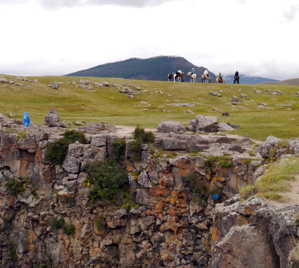 Монголия самостоятельно