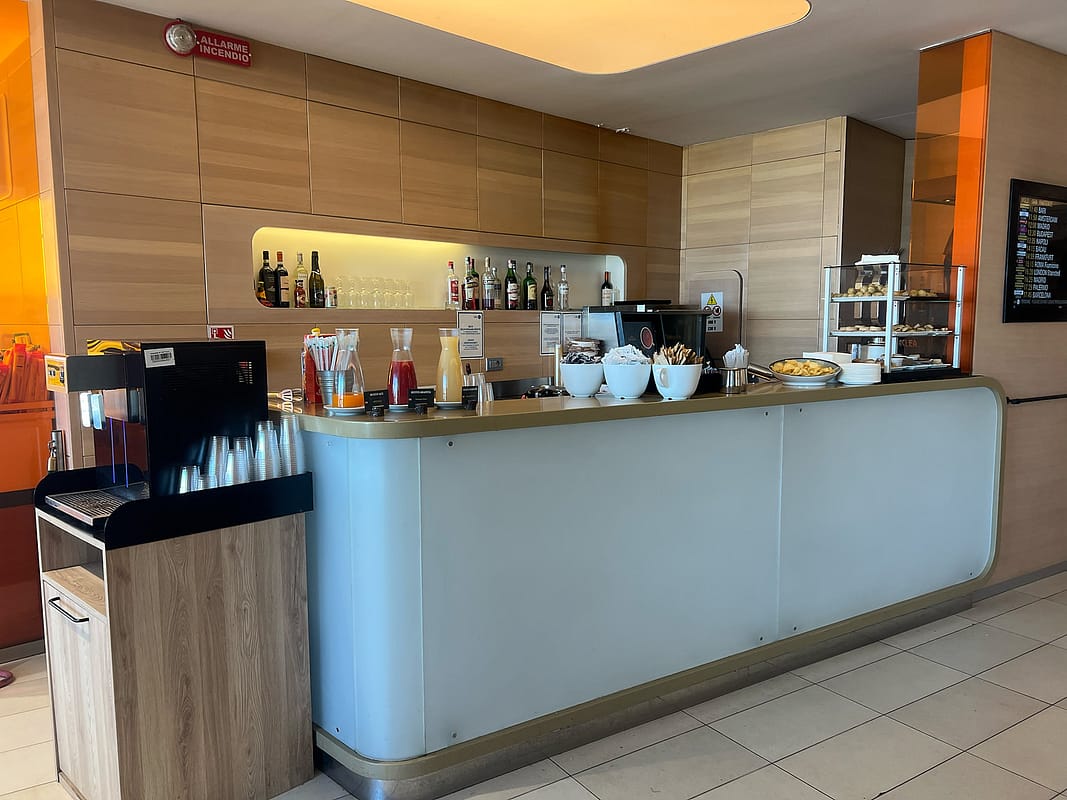 Бизнес-зал в аэропорту Турина