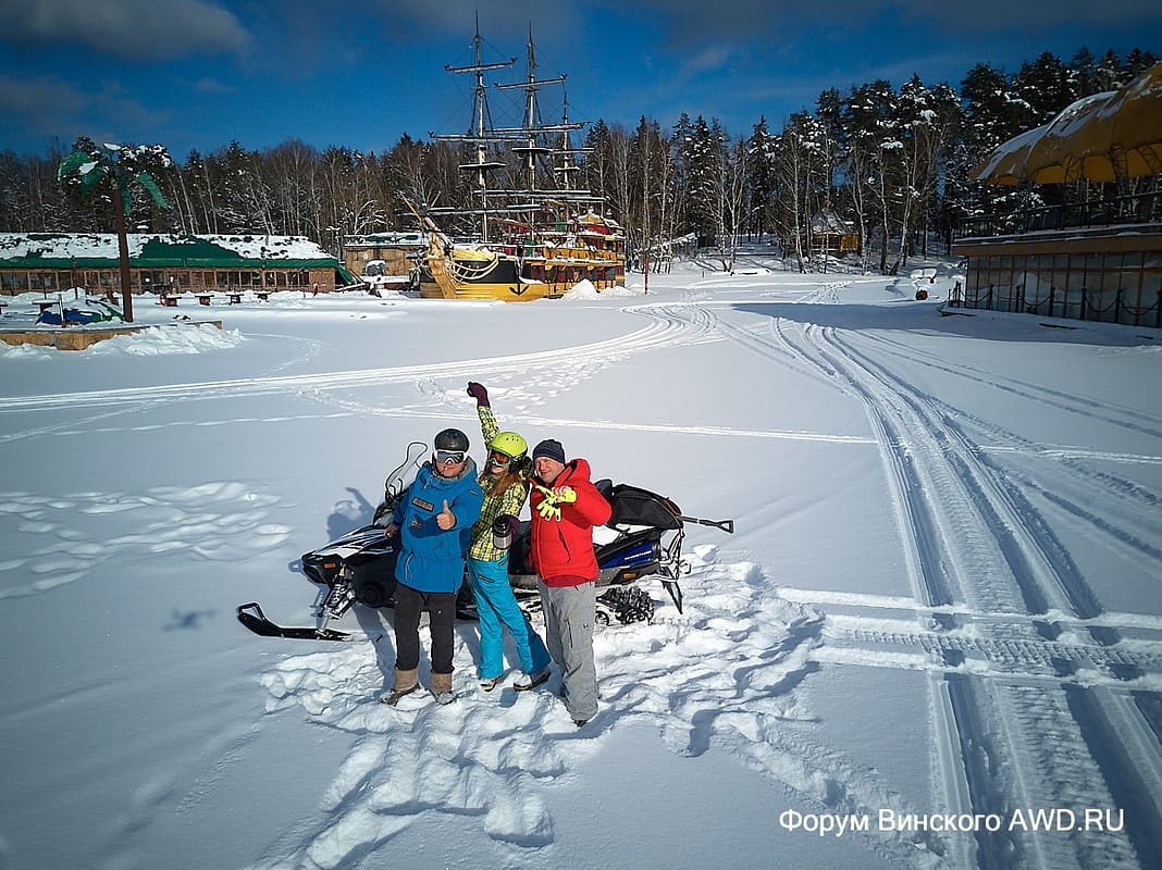 Дача зимой фото