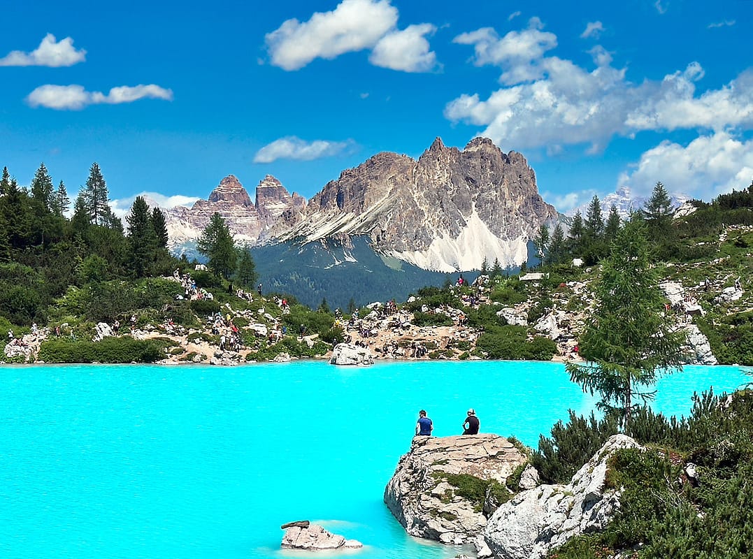 Lake Sorapis in the Dolomites