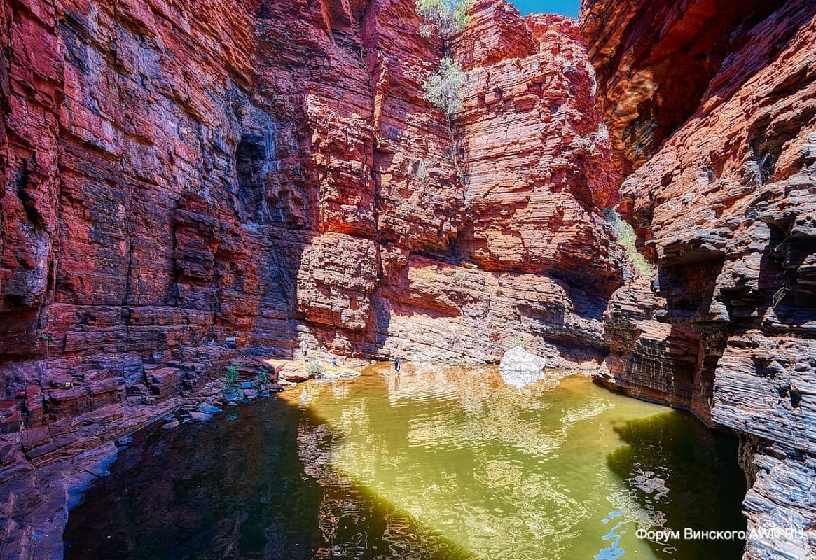 Handrail Pool Karijini NP WA