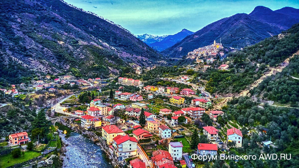 Badalucco вид на долину Аргентина