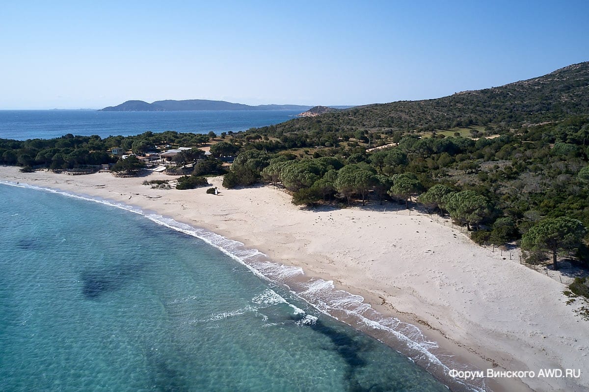 Пляж Родинара Корсика Франция
