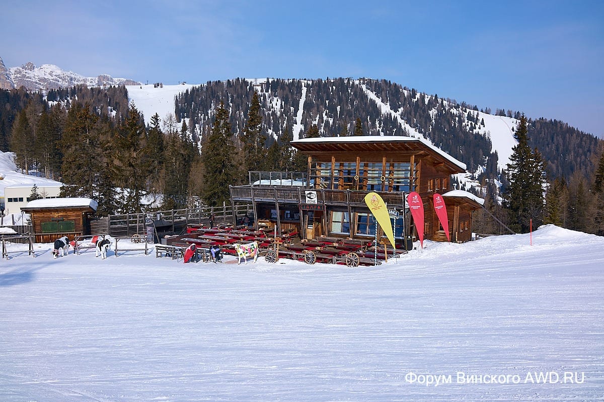 Корвара Италия горные лыжи в Доломитах