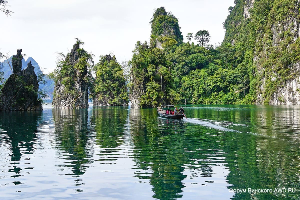 Озеро Чео Лан в парке Као Сок