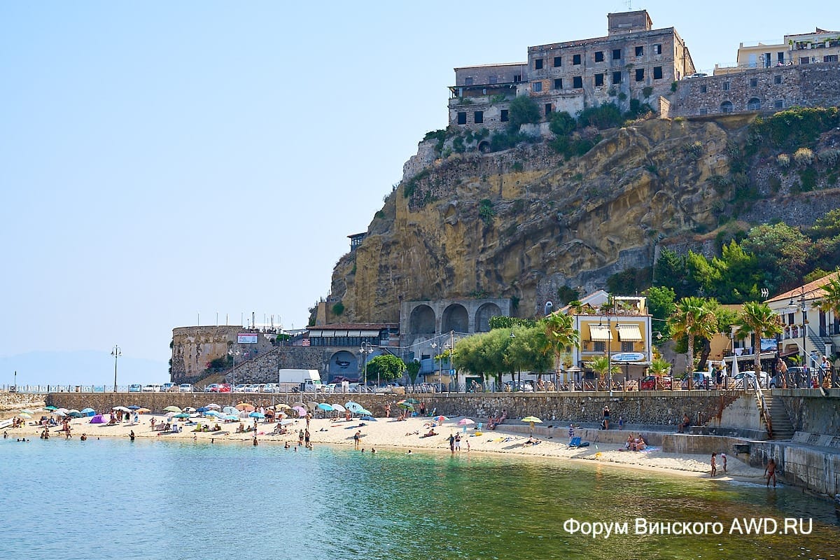 Пляжи Пиццо Калабрия