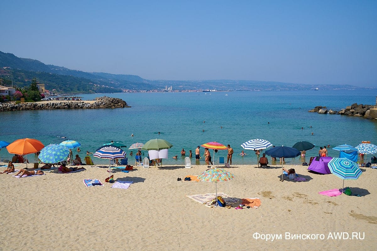 Пляжи Пиццо Калабрия