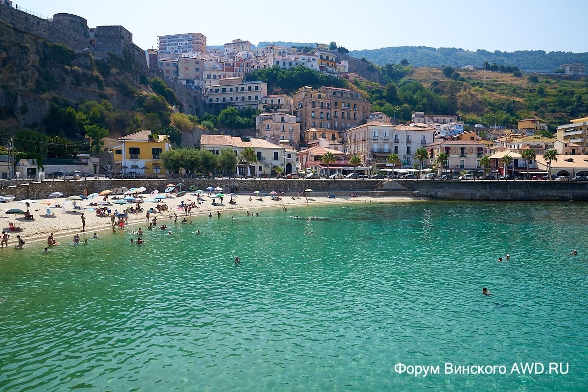 Пляжи Пиццо Калабрия