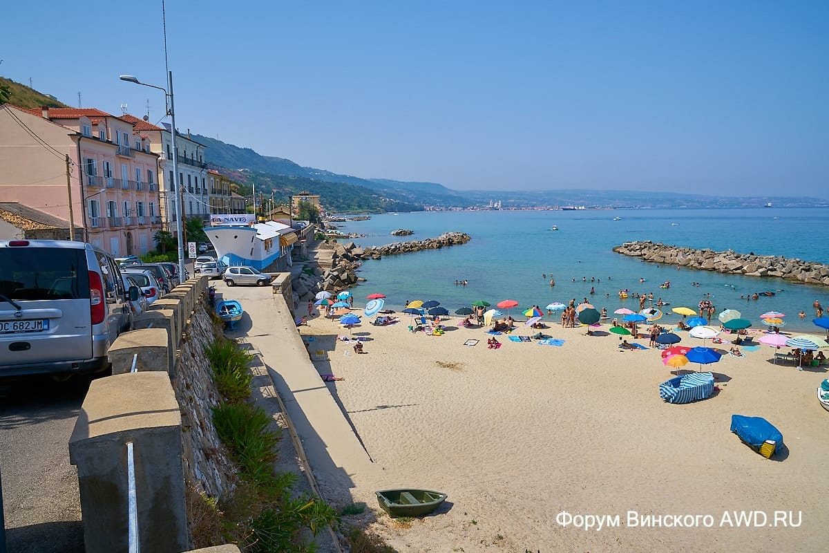 Пляжи Пиццо Калабрия