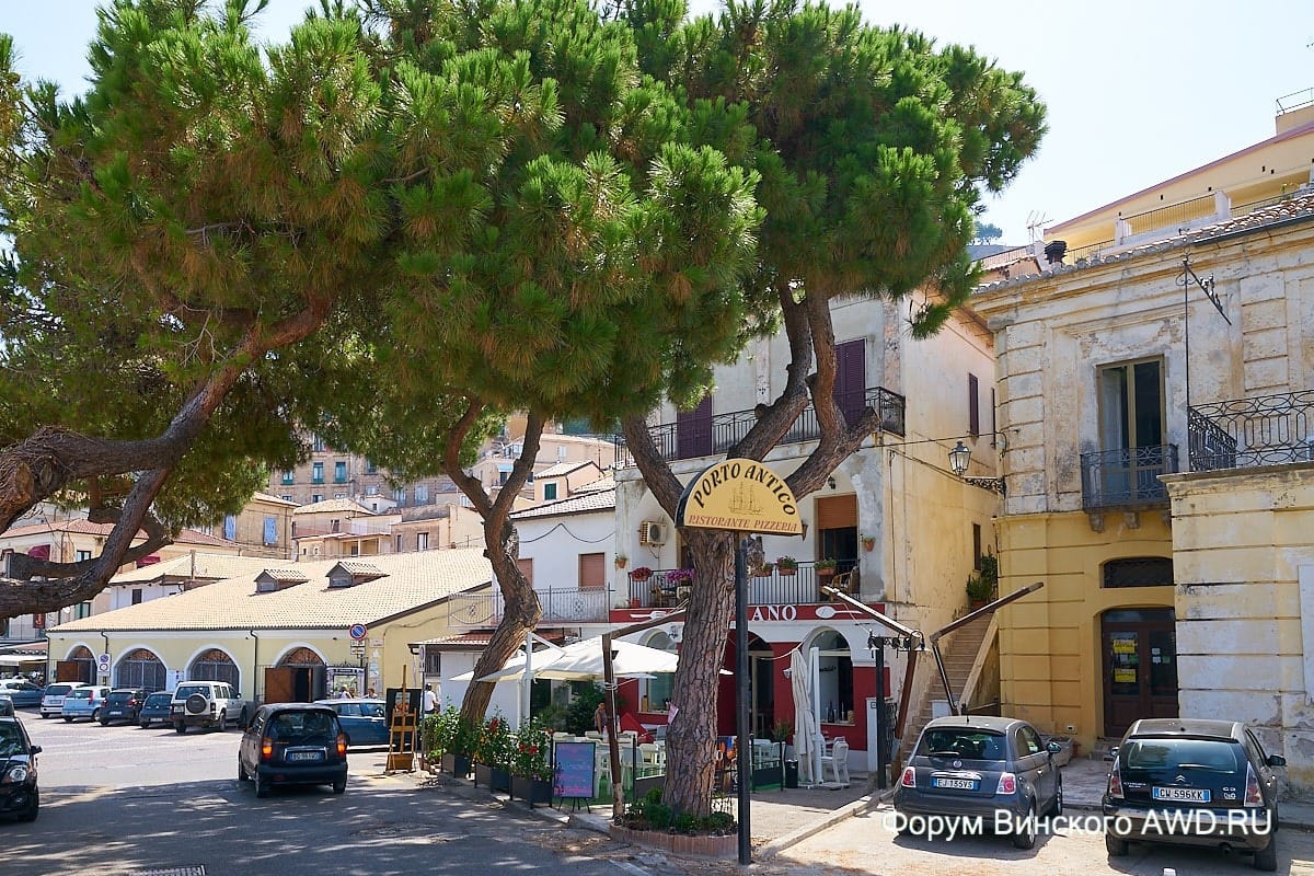 Пляжи Пиццо Калабрия