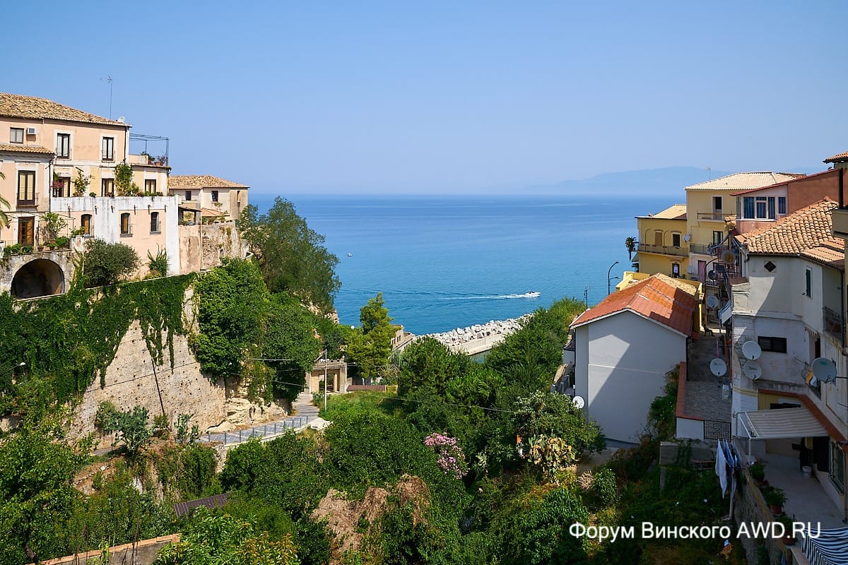 Пляжи Пиццо Калабрия