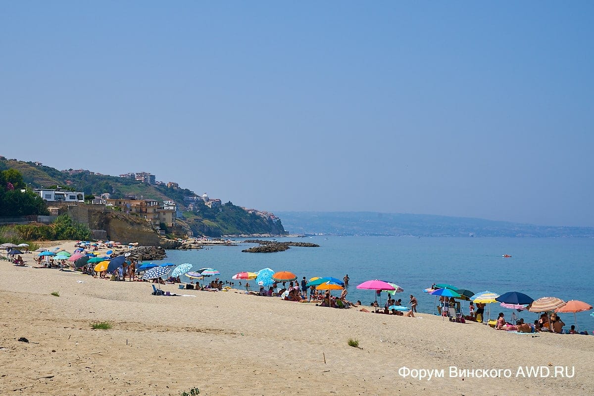 Пляжи Пиццо Калабрия