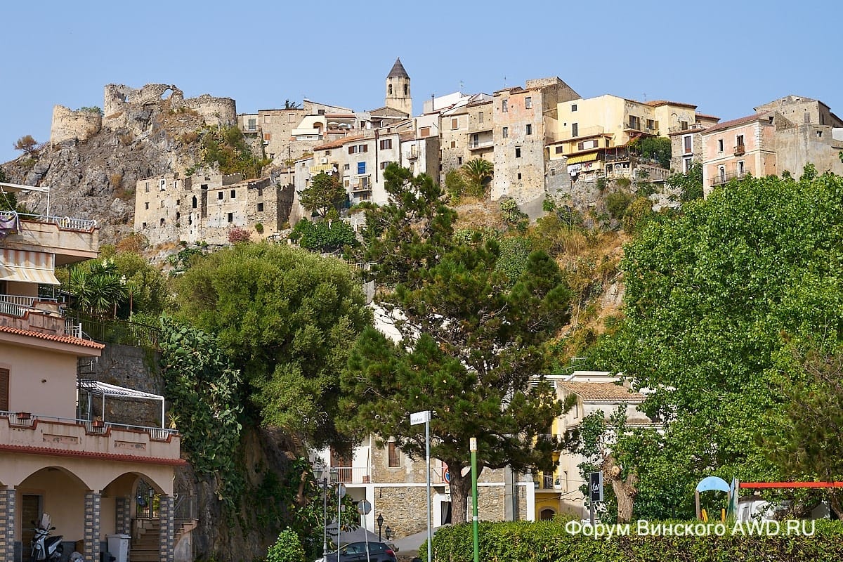 Калабрия от  Прая-а-Маре до Скалея