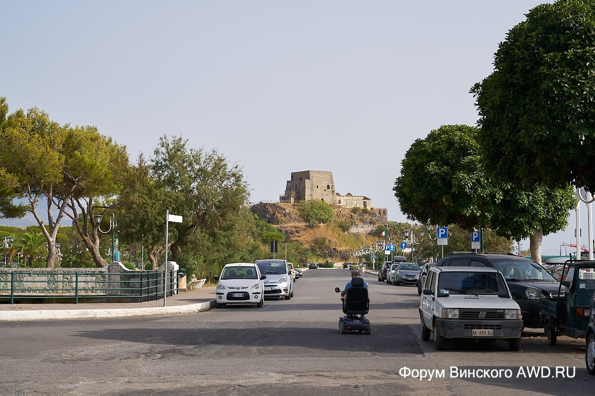 Калабрия от  Прая-а-Маре до Скалея