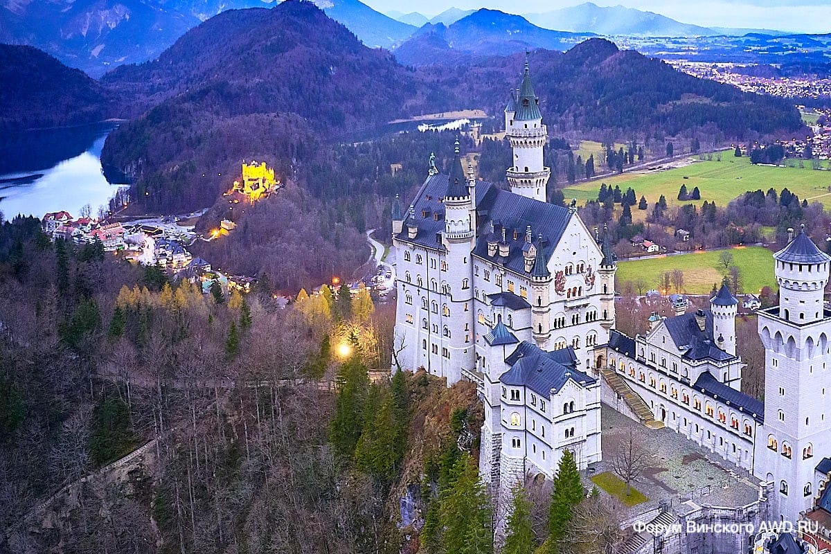 Замок Нойшванштайн фото