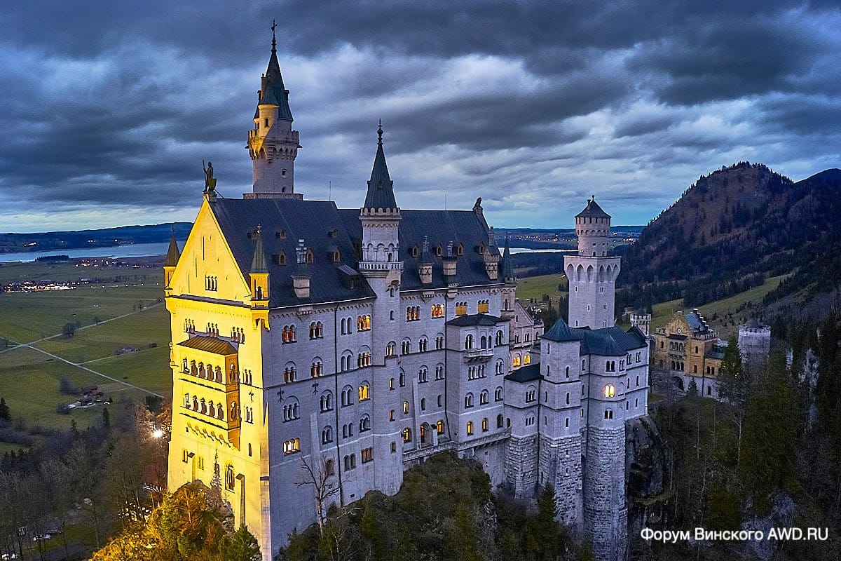 Замок Нойшванштайн фото