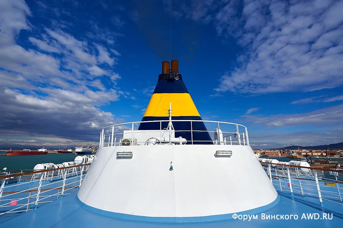 Паром на Корсику из Италии