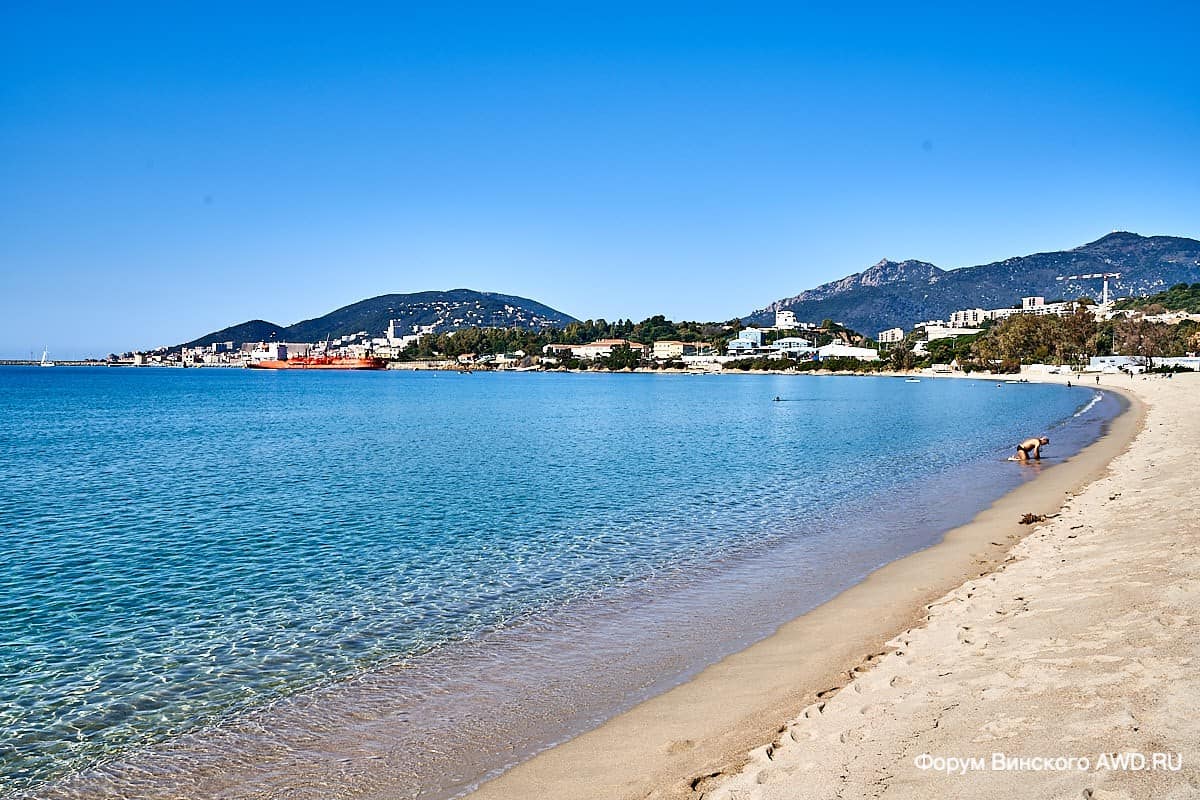 Аяччо пляжи