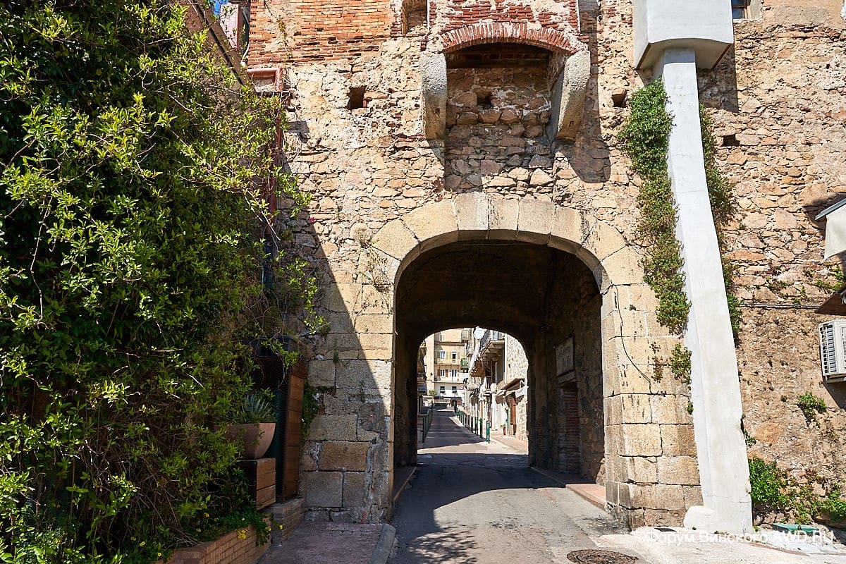 Порто-Веккьо Корсика