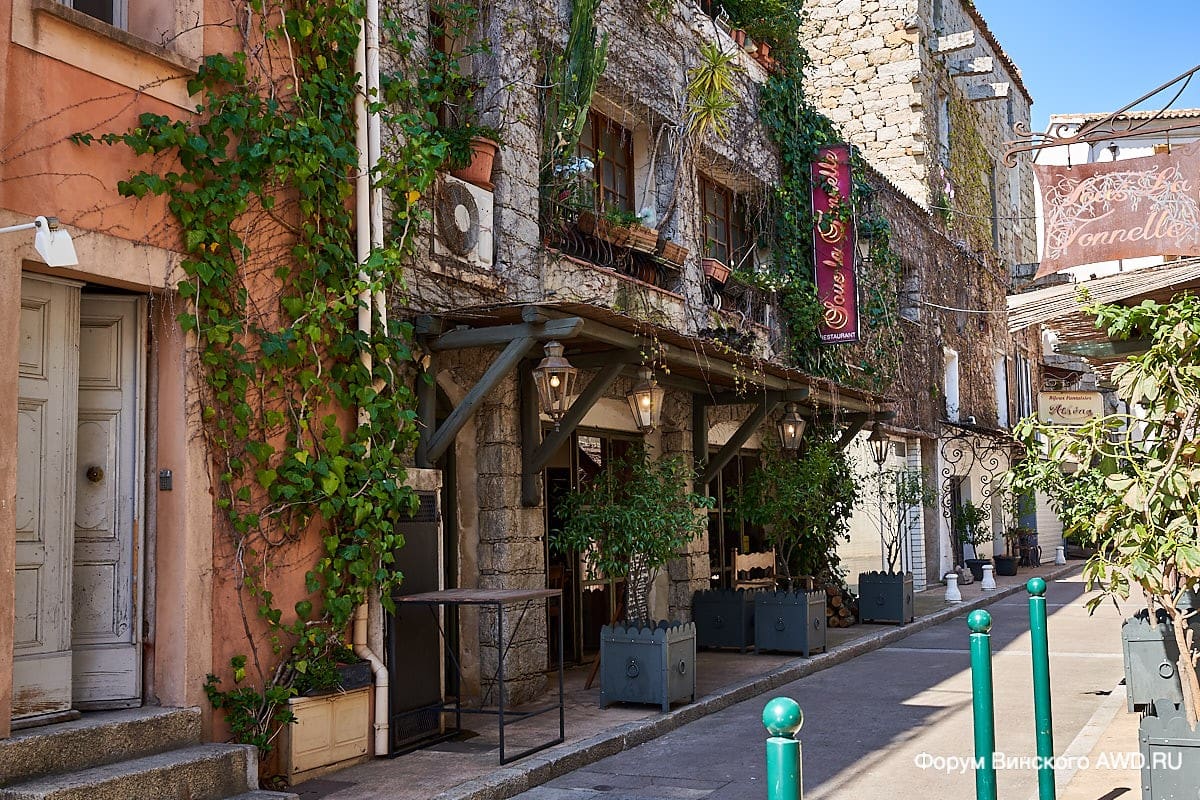 Порто-Веккьо Корсика