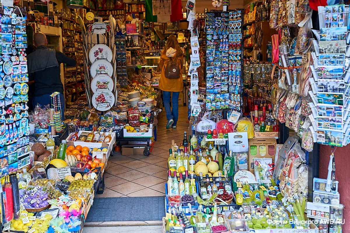 Сирмионе на озере Гарда