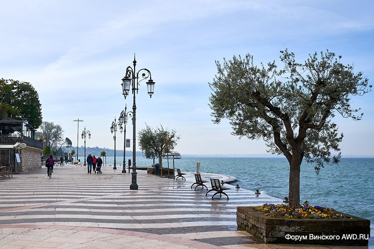 Лацизе на озере Гарда