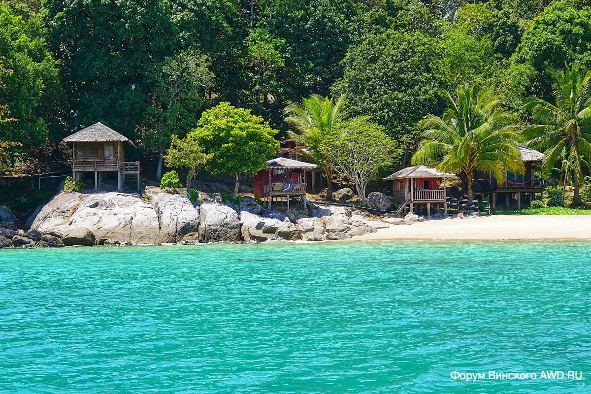 Warna Warni Cabin Перхентианы