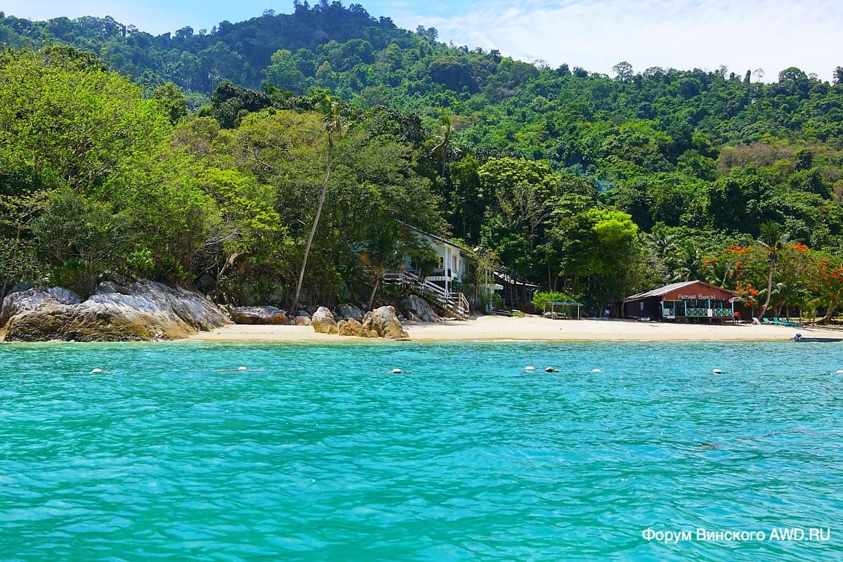 Mira beach Перхентианы