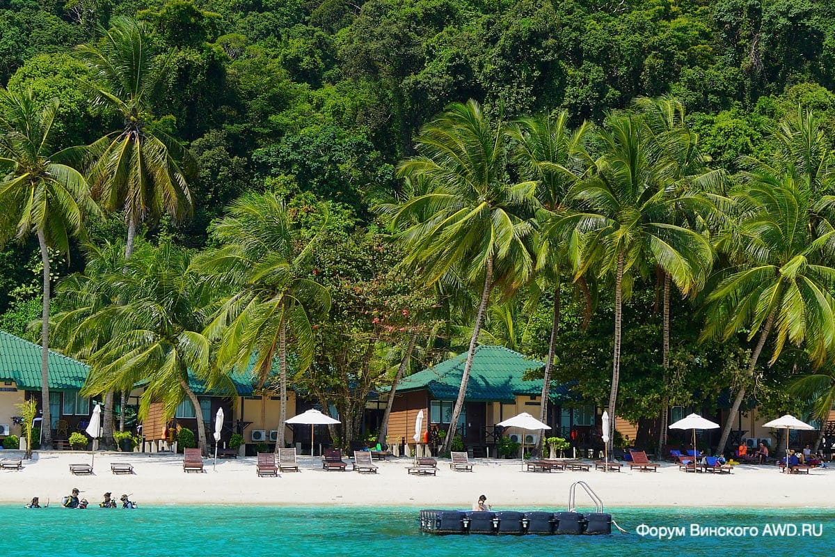 Tuna Bay Island resort