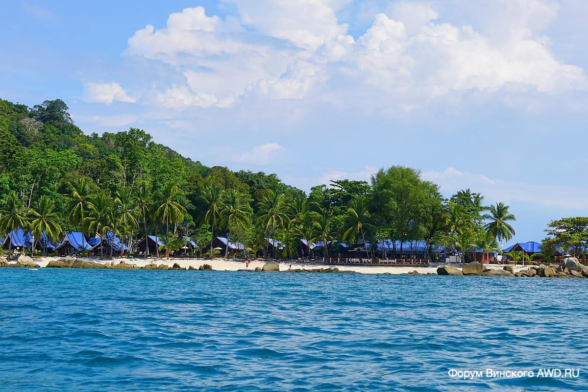 PIR Beach Перхентианы