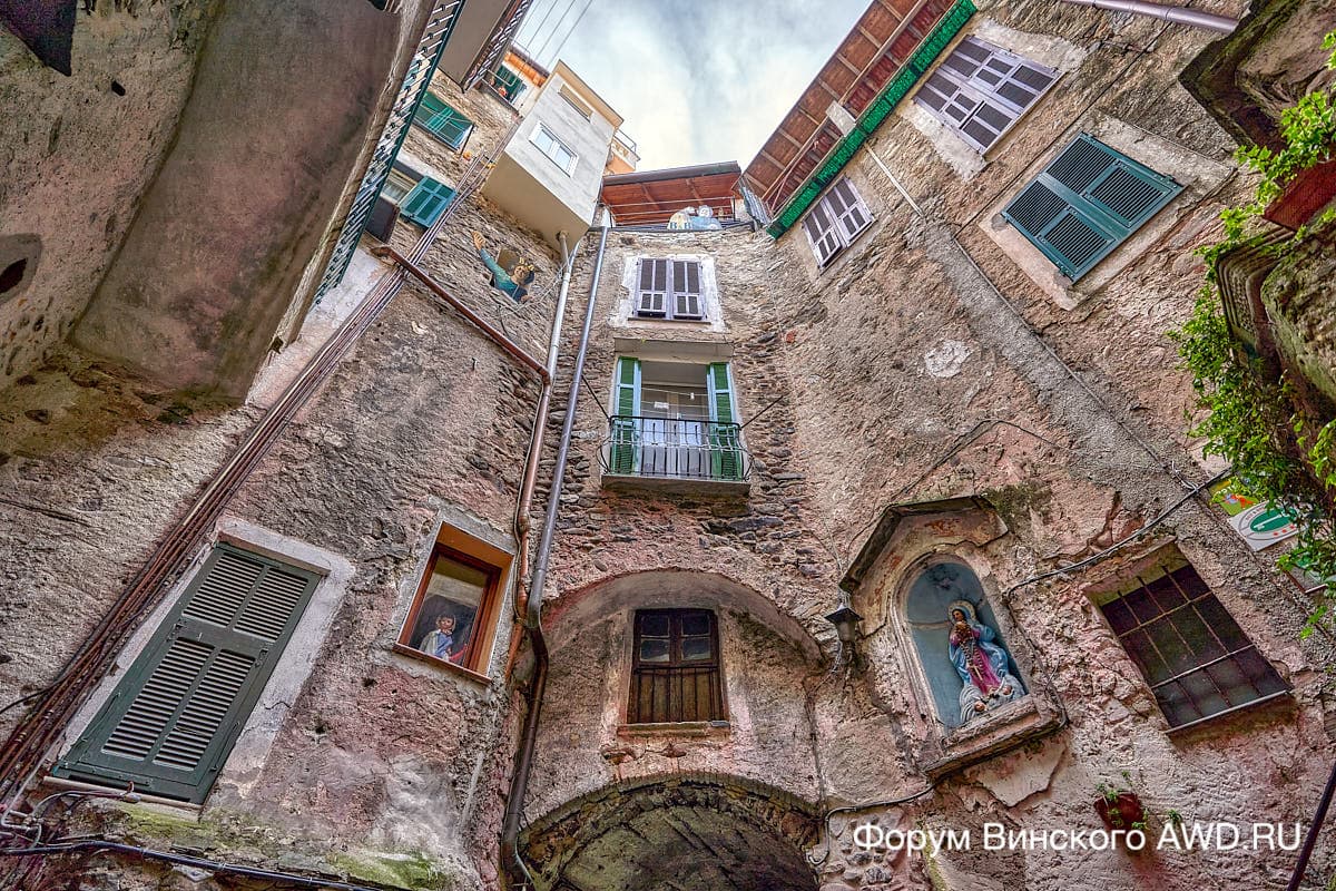 Dolceacqua Италия