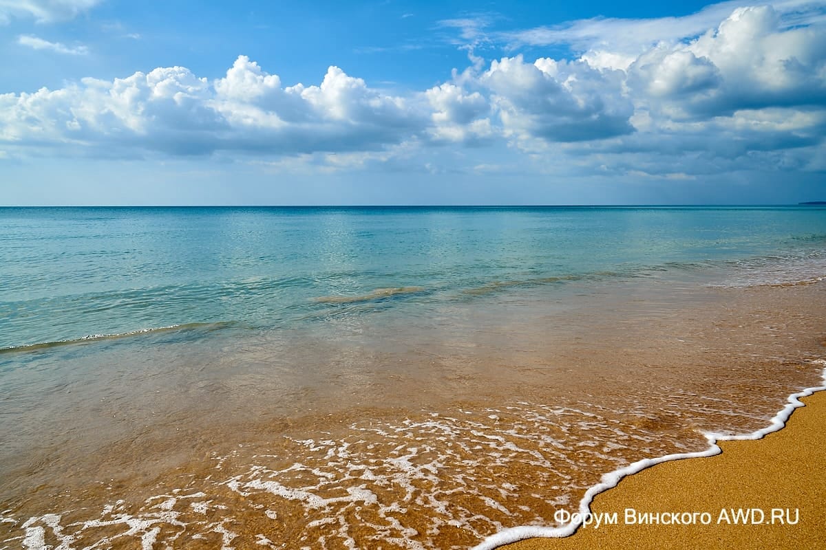 Пляж на Пхукете где садятся самолеты