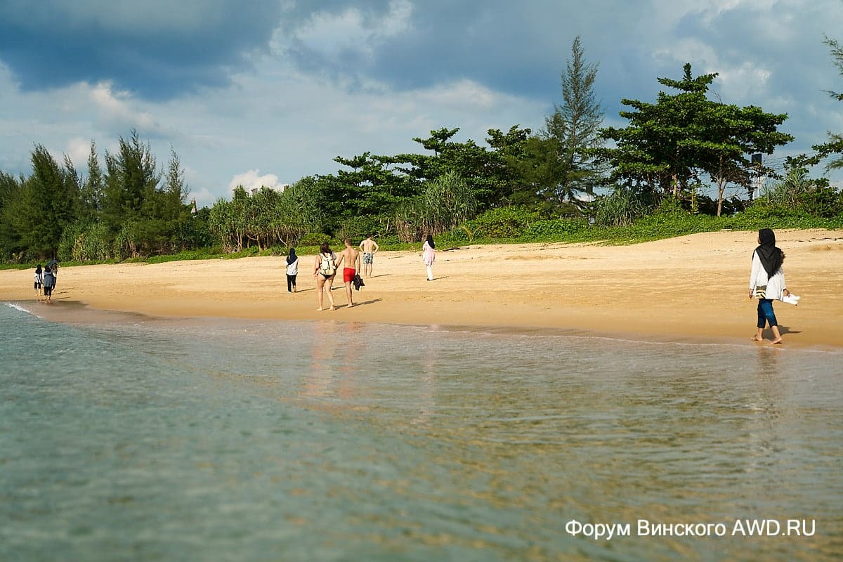 Пляж на Пхукете где садятся самолеты