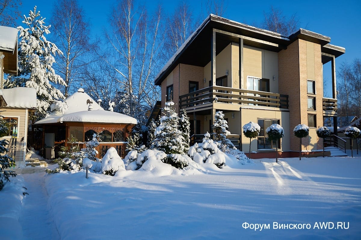 Зимой на даче