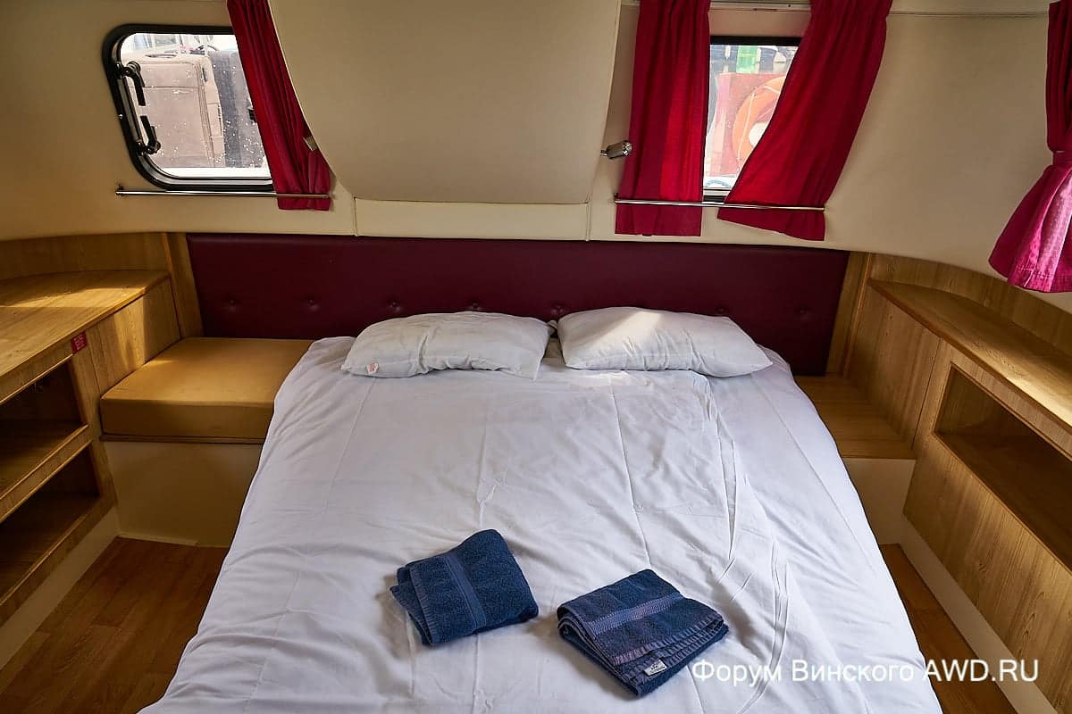 Royal Mystique внутри