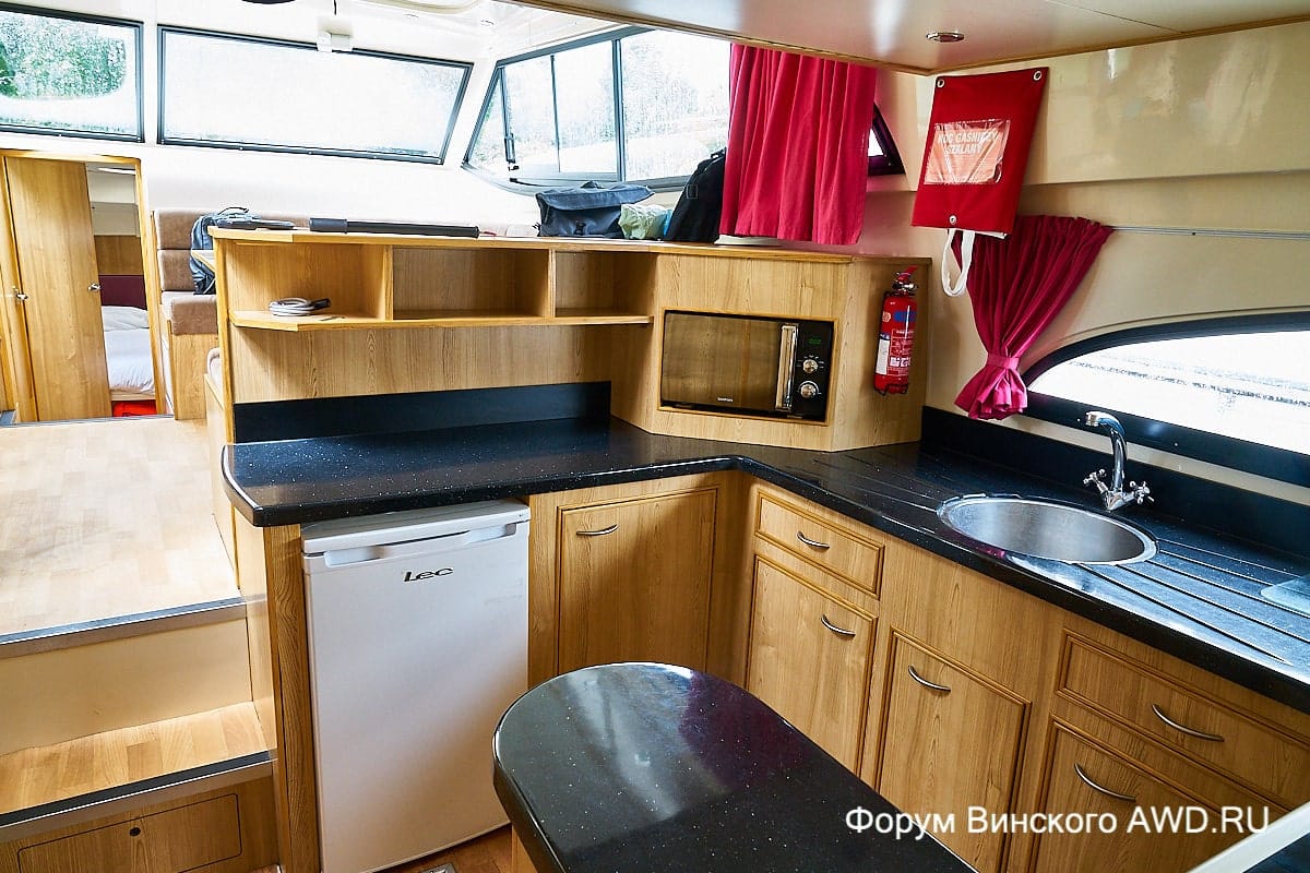 Royal Mystique внутри фото