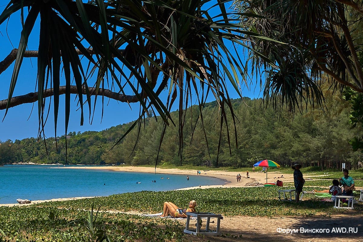 Пляж Лаян бич на карте