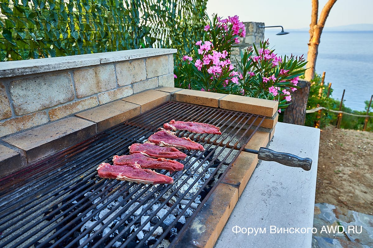 Ситония вилла