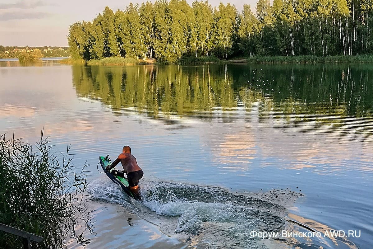 Доска с мотором Jet Surf