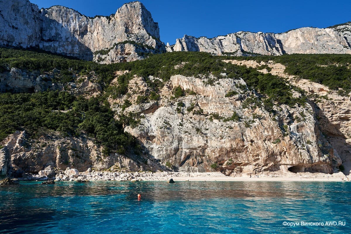 Пляж Cala Gabbiani Орозеи Сардиния