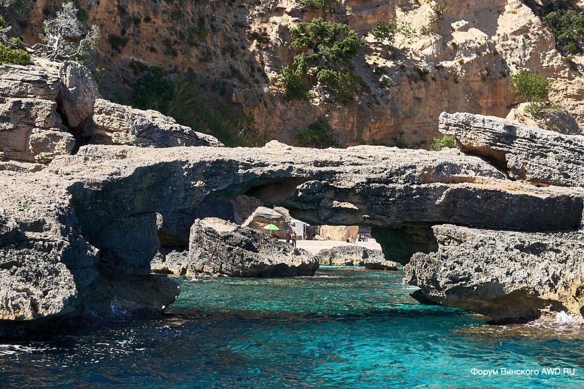 Пляж Cala Briola Орозеи Сардиния